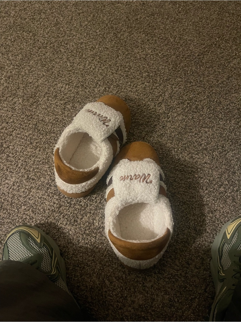 Women’s tan and white cozy sneaker like slippers size 10